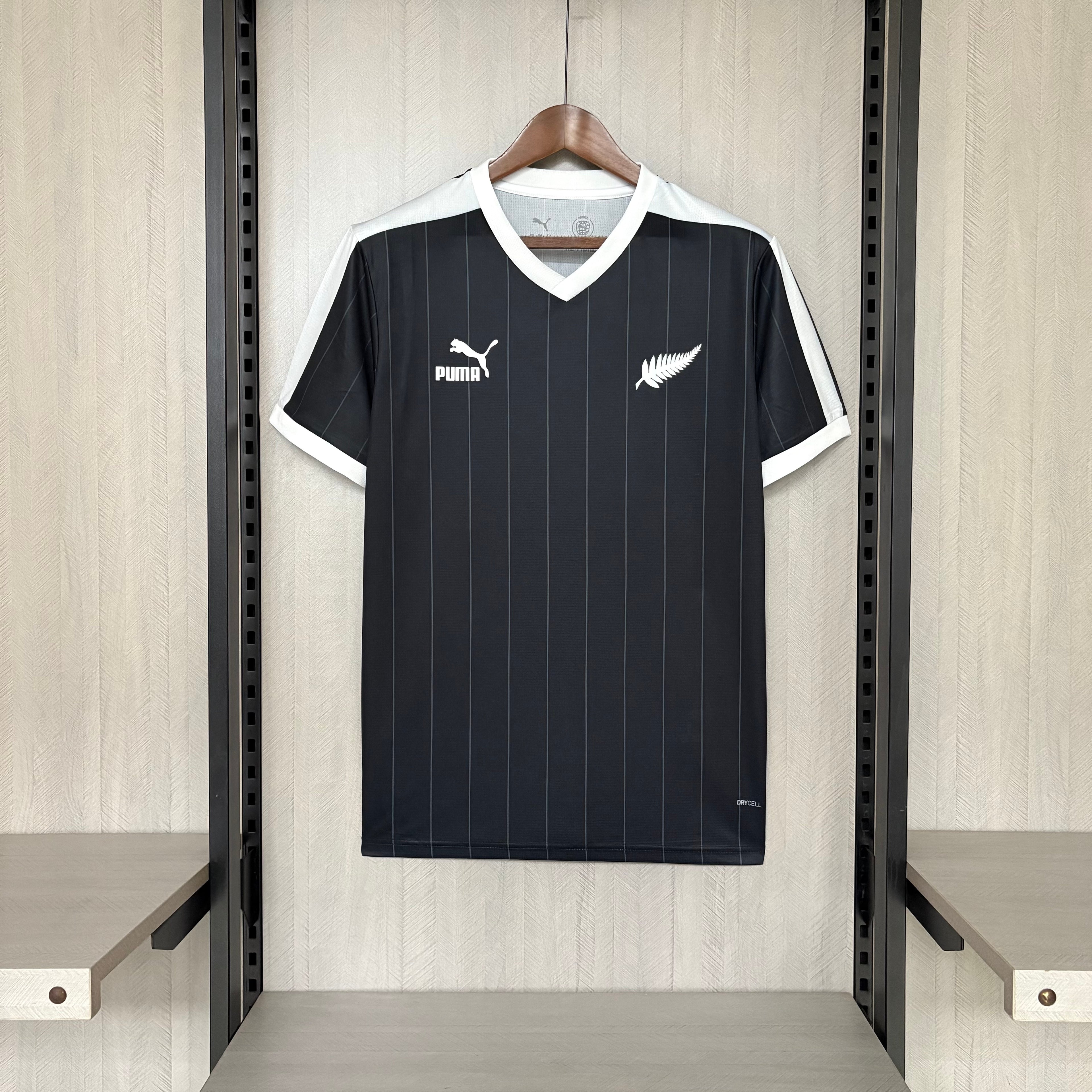 Nova Zelandia Away - 2025/26