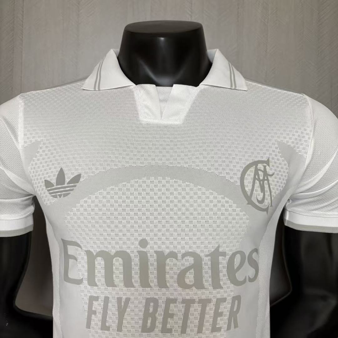 Real Madrid Ed. Especial 26/27 Player