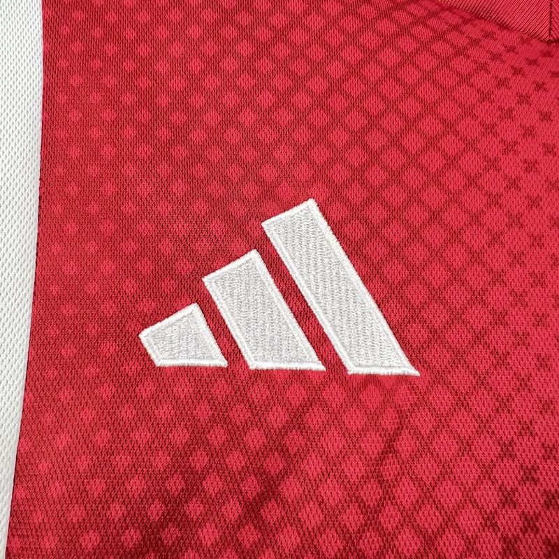 Ajax Home - 2025/26