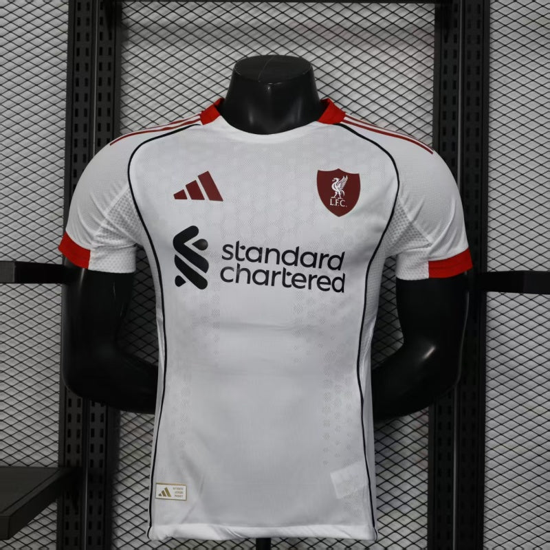 Liverpool Away 25/26 Player