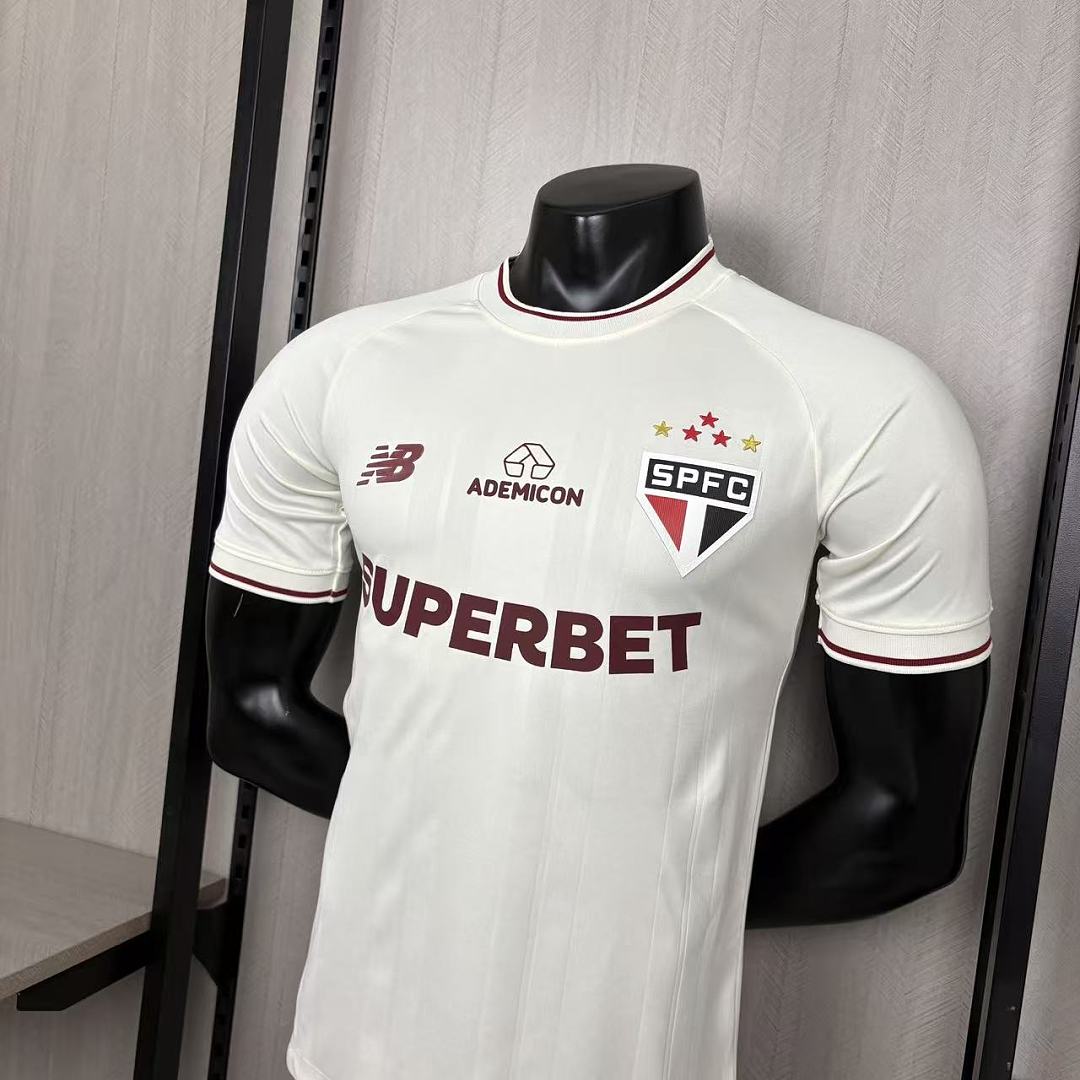 São Paulo Third 26/27 Player