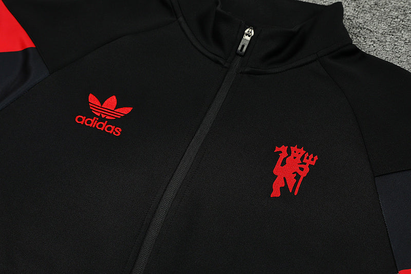 Agasalho Manchester United - 2025/26