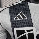 Newcastle Home 25/26 Player
