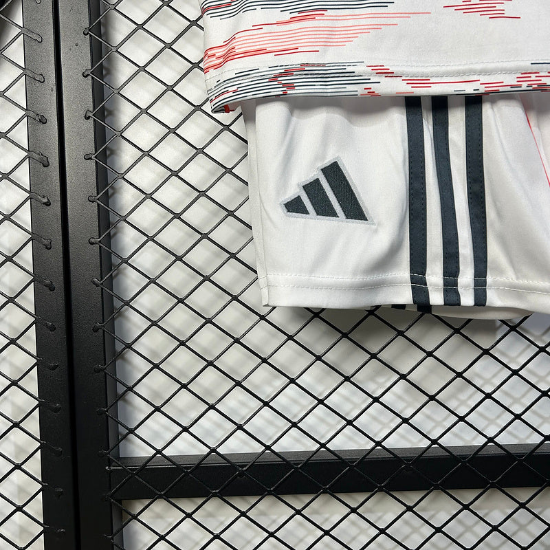 Bayern Munich Away 25/26 Infantil