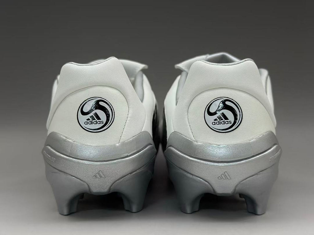 Chuteira Adidas Predator Elite Tongue FG Campo