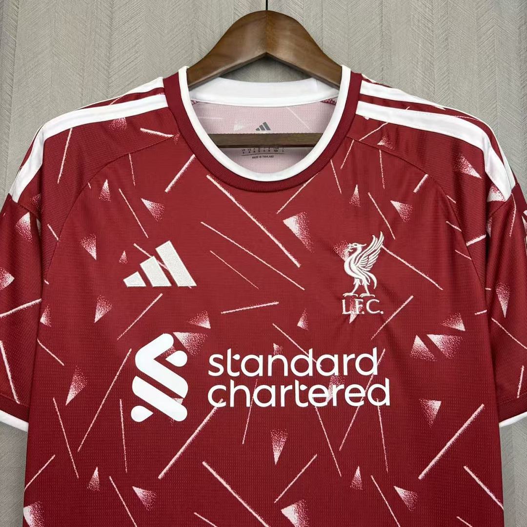 Liverpool Home - 2026/27