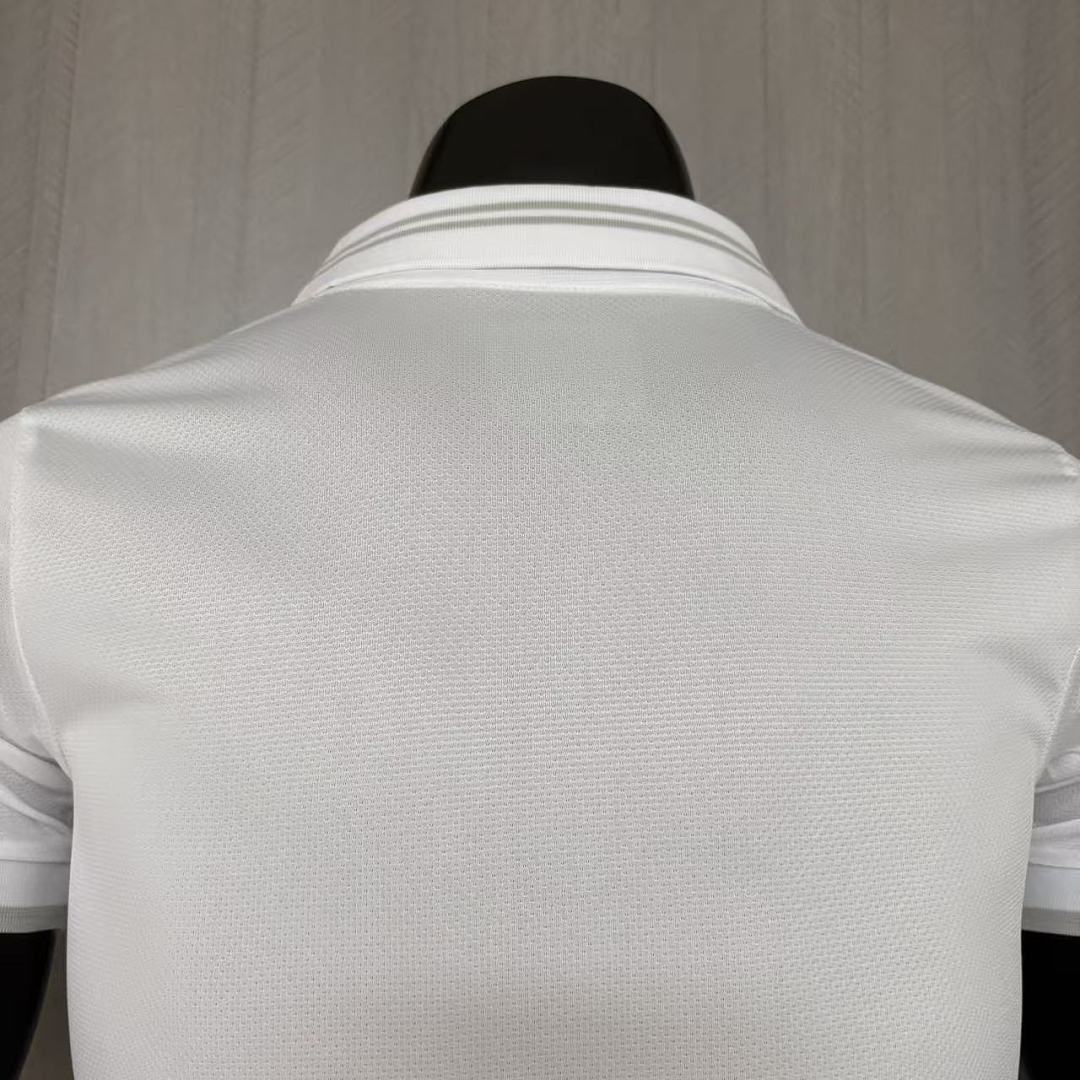 Real Madrid Ed. Especial 26/27 Player