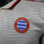 Bayern Munich Third 24/25  Manga Longa Player