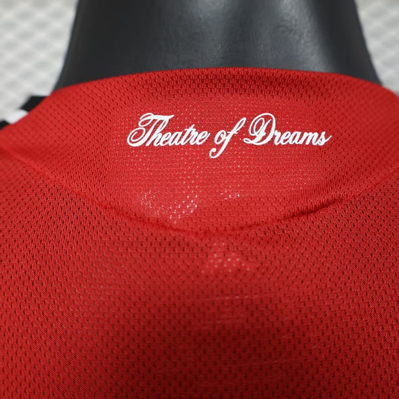 Manchester United Home 25/26  Manga Longa Player