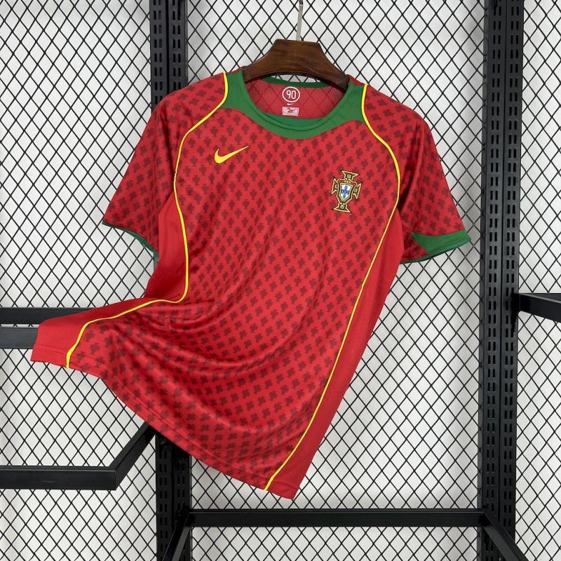 Portugal Home 2004 Retrô