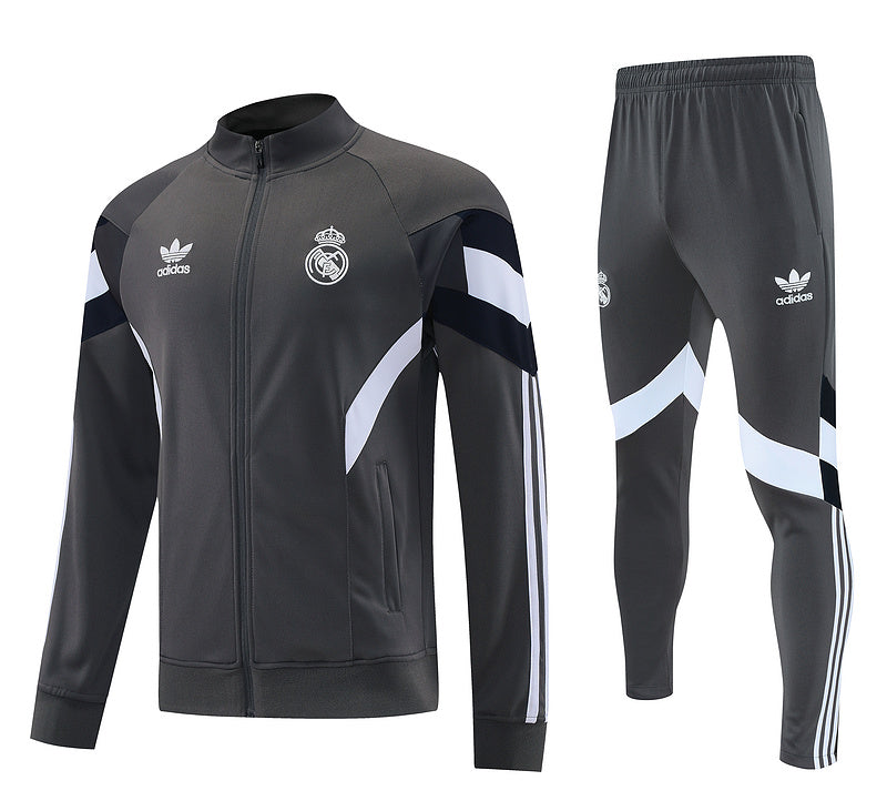 Agasalho Real Madrid - 2025/26
