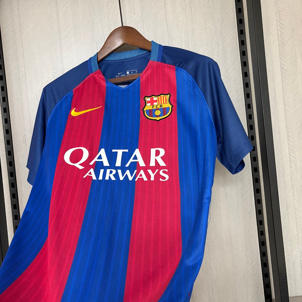 Barcelona Home - 2016/17 Retrô