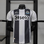Newcastle Home 25/26 Player