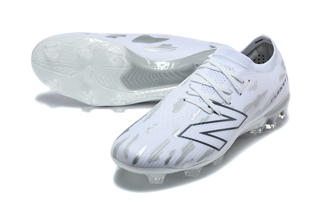 Chuteira New Balance Furon V8 Elite Campo
