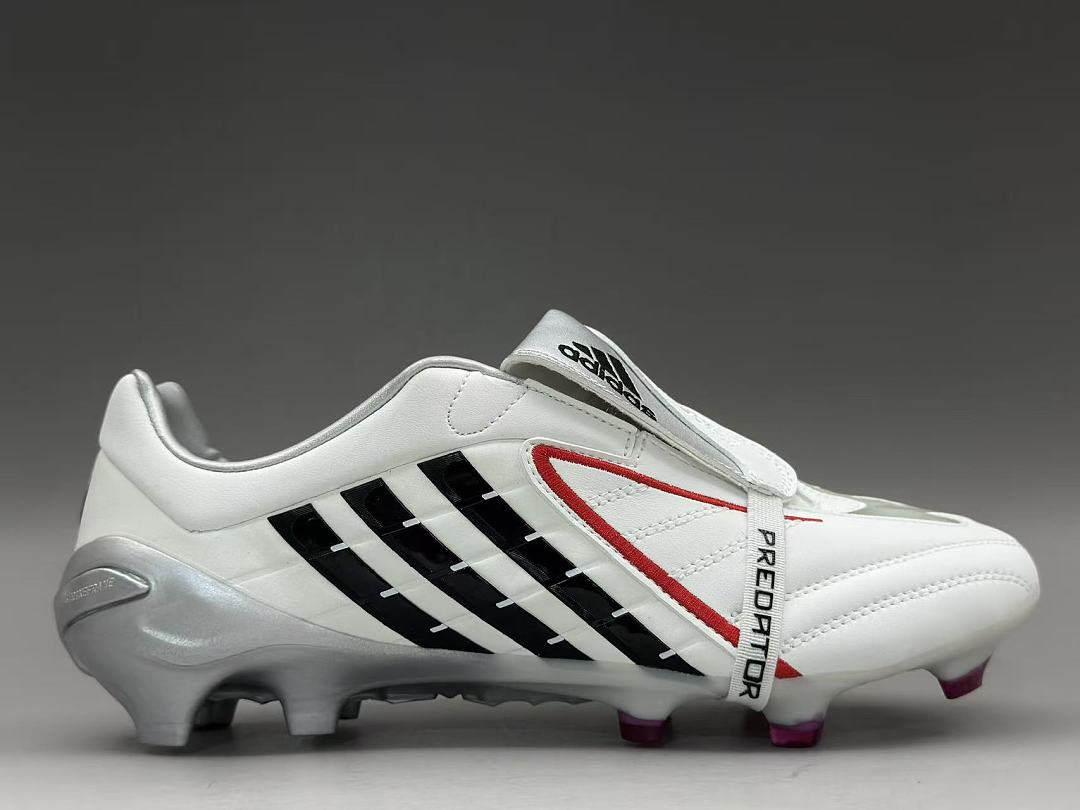 Chuteira Adidas Predator Elite Tongue FG Campo