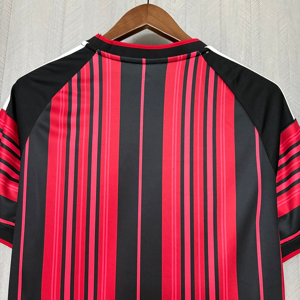 Eintracht Frankfurt Home - 2026/27
