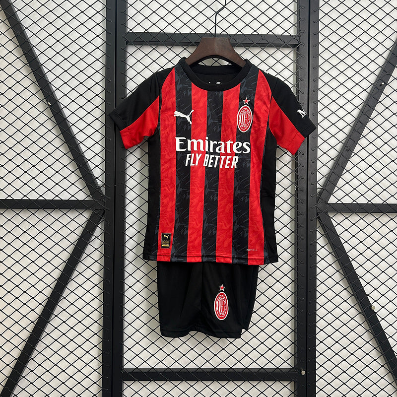 AC Milan Home 25/26 Infantil