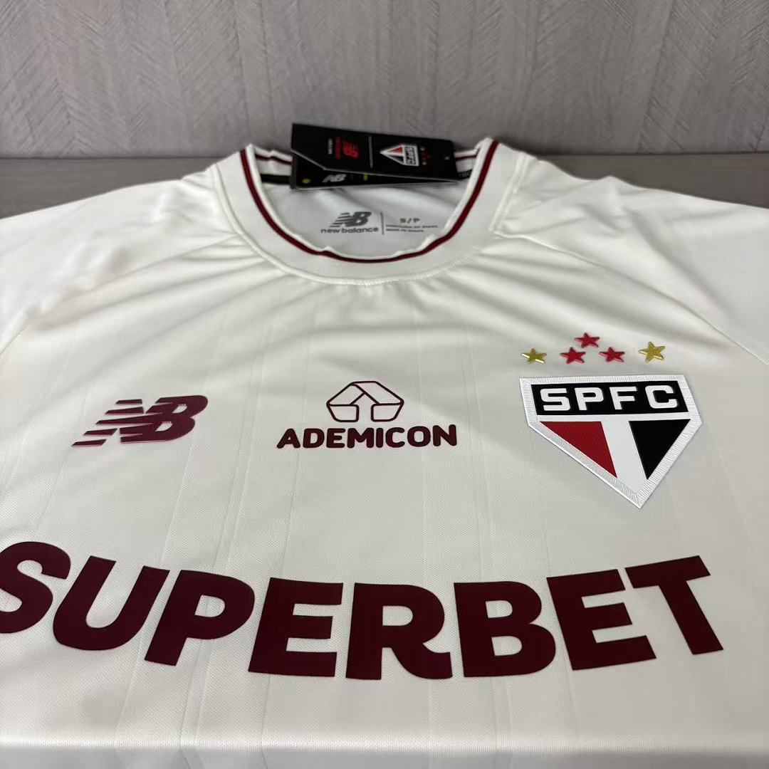 São Paulo Third 26/27 Player