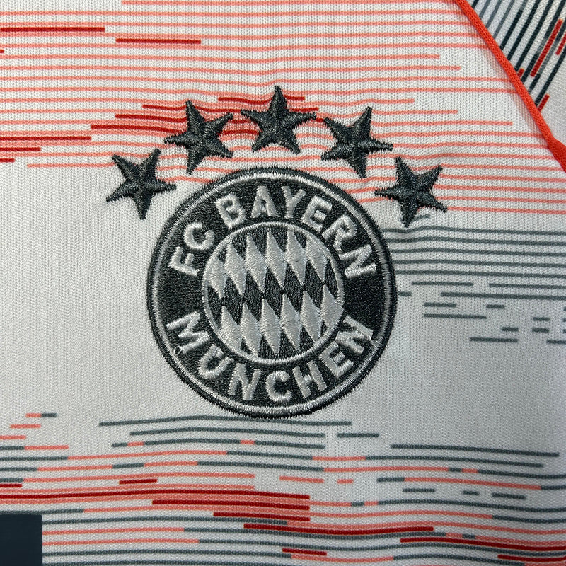 Bayern Munich Away 25/26 Infantil