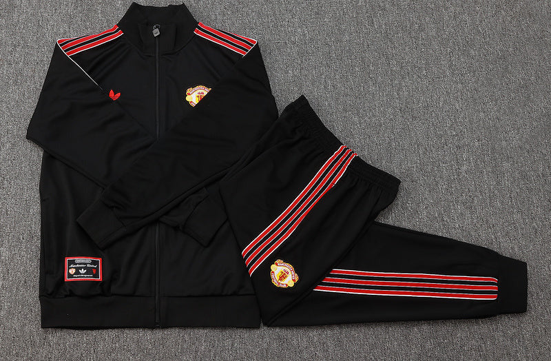 Agasalho Manchester United - 2025/26