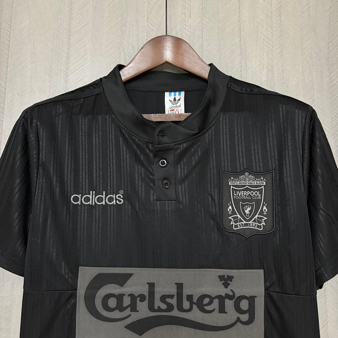 Liverpool Black 1995/96 Retrô