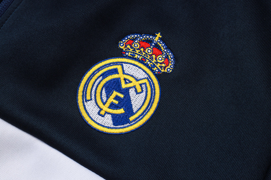 Agasalho Real Madrid - 2026/27
