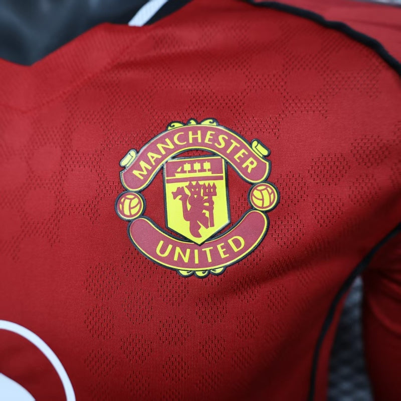 Manchester United Home 25/26  Manga Longa Player