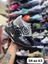 Chuteira Nike Total 90 Society