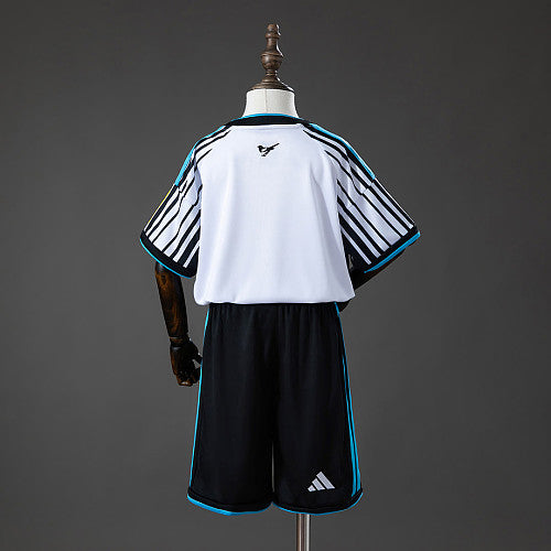 Newcastle Home 26/27 Infantil